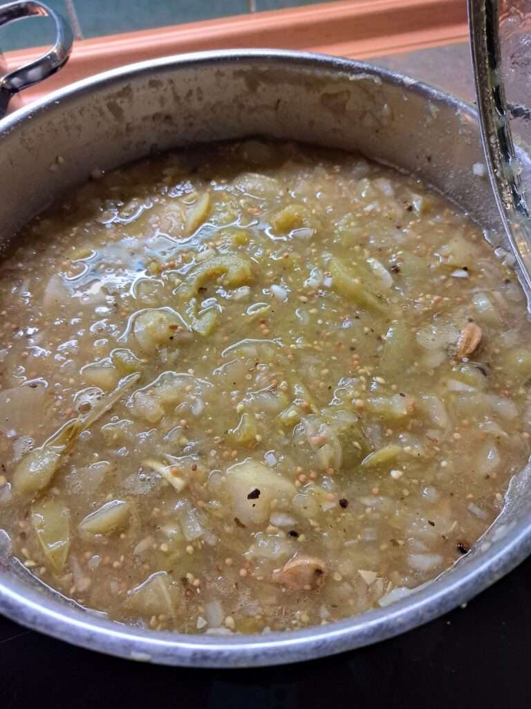 Tomatenchutney im Topf